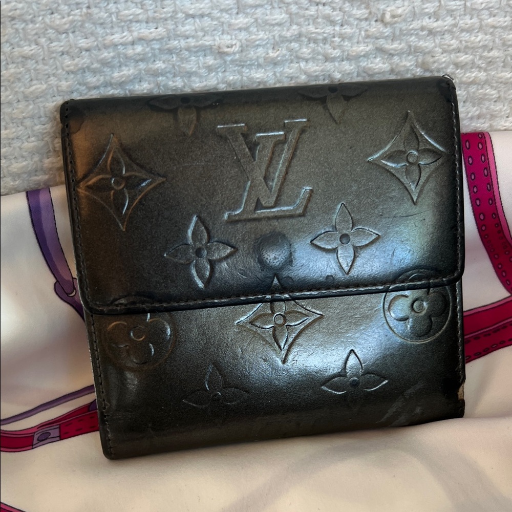 Louis Vuitton Monogram Mat Portefeiulle Elise Trifold Wallet LV Vintage 4"x4"